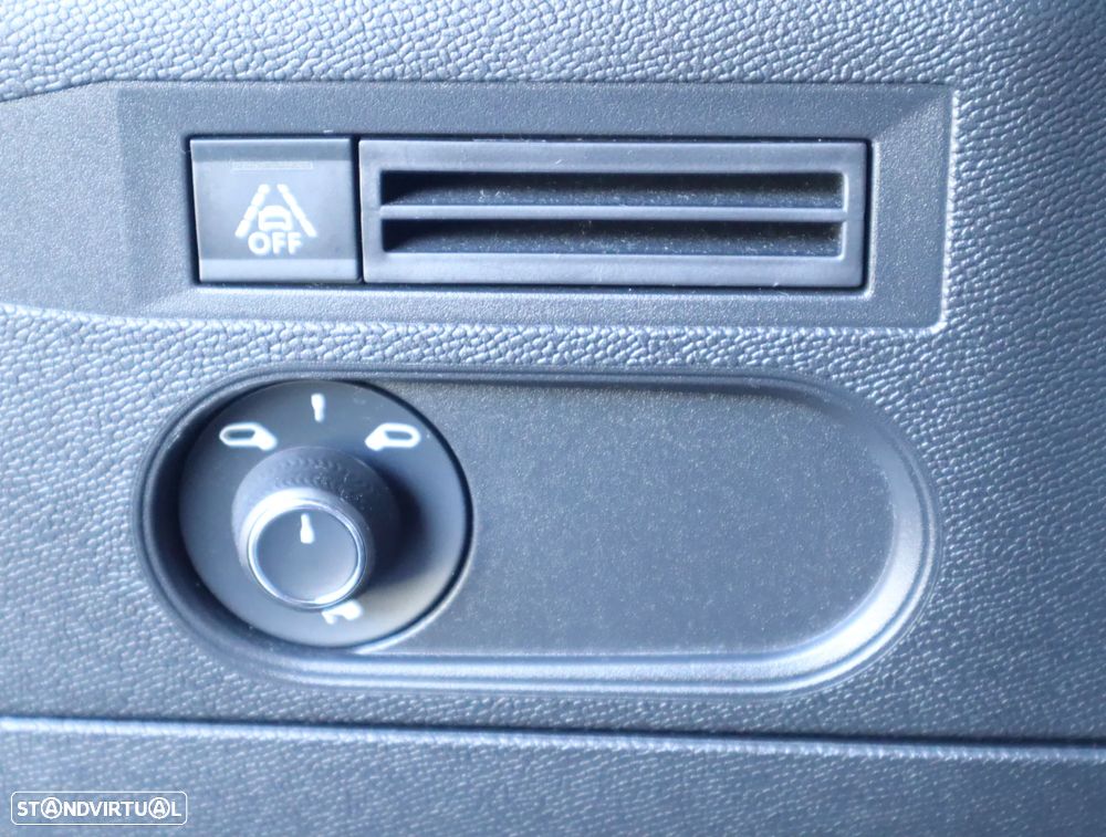 DS DS3 Crossback PureTech 130 Aut. PERFORMANCE LINE - 33