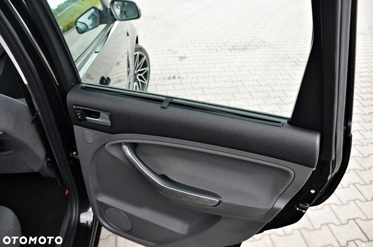 Ford C-MAX - 21