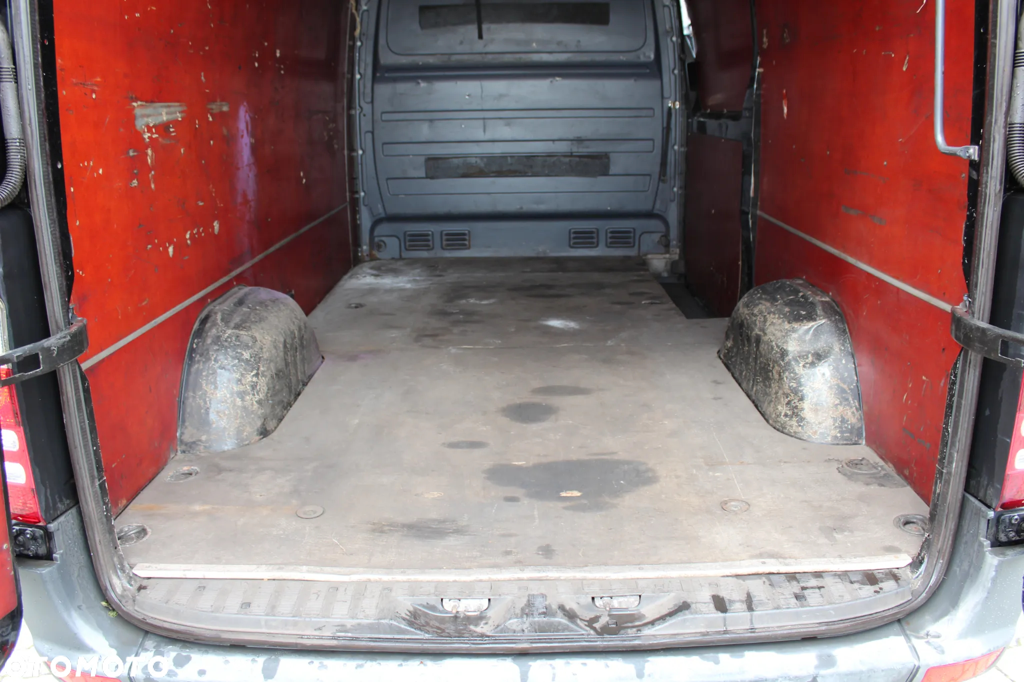 Mercedes-Benz Sprinter - 10
