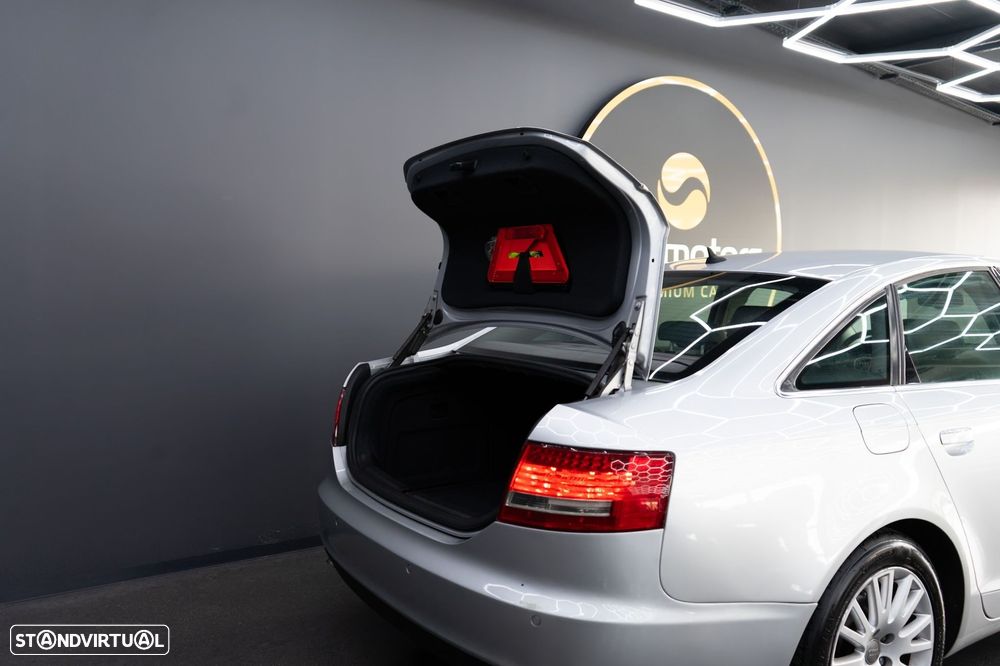 Audi A6 3.0 TDI V6 quattro Exclusive Tiptronic - 18