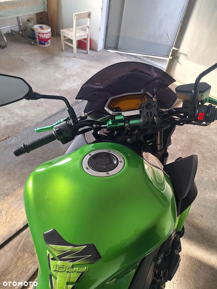 Kawasaki ZR - 8