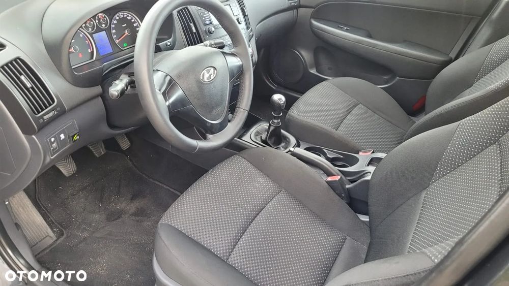 Hyundai i30 i30cw 1.6 Edition Plus - 17