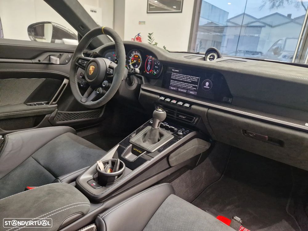 Porsche 911 (992) GT3 RS - 37