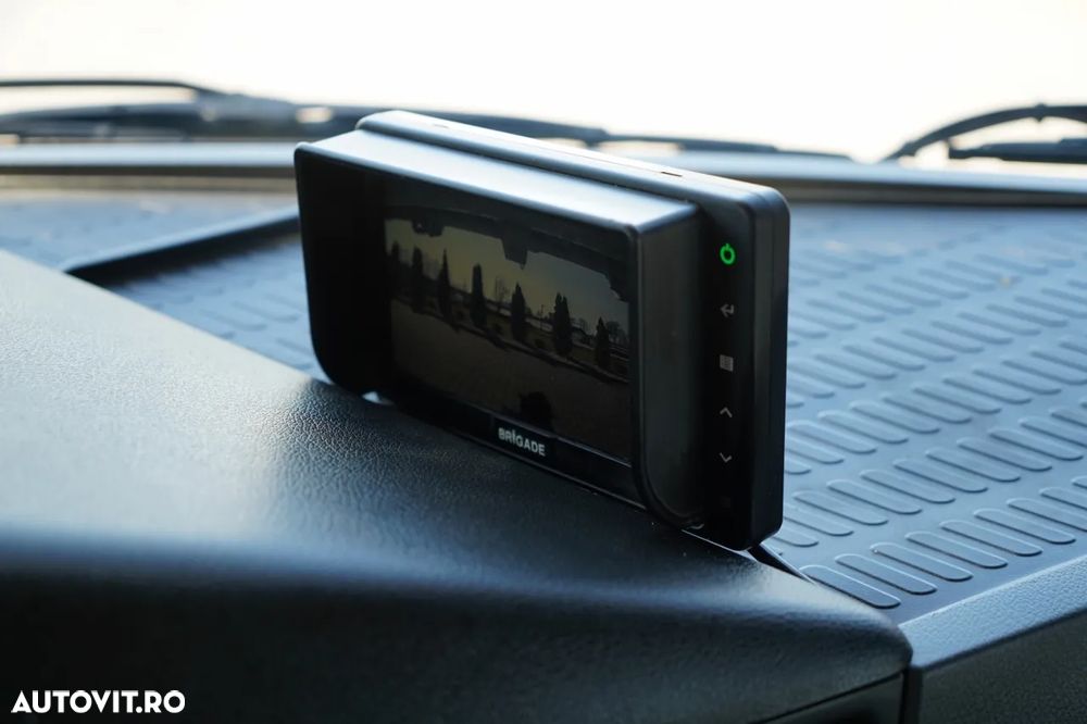 Mercedes-Benz AROCS 3243 / 8x4 / BASCULĂ DUBLU 6,1 M / LOCUL POSTAL HIDRODOXY / BORDMATIC / AUTOMATĂ / ANVELOPE 100% / EURO 6 / - 35