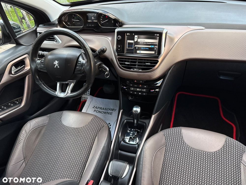 Peugeot 2008 120 VTI Automatik Allure - 21