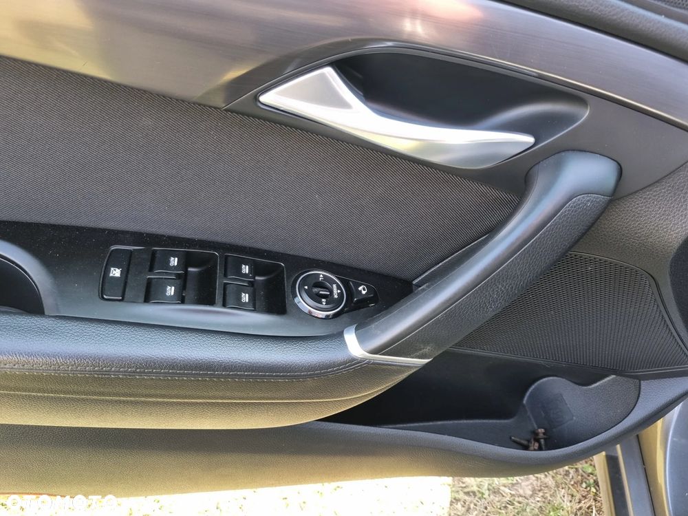 Hyundai i40 i40cw 1.7 CRDi Automatik 5 Star Edition - 25