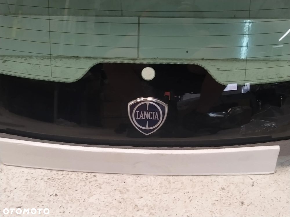 LANCIA YPSILON 11- SZYBA TYŁ TYLNA KLAPY BAGAŻNIKA NOWA ORYGINAŁ - 7