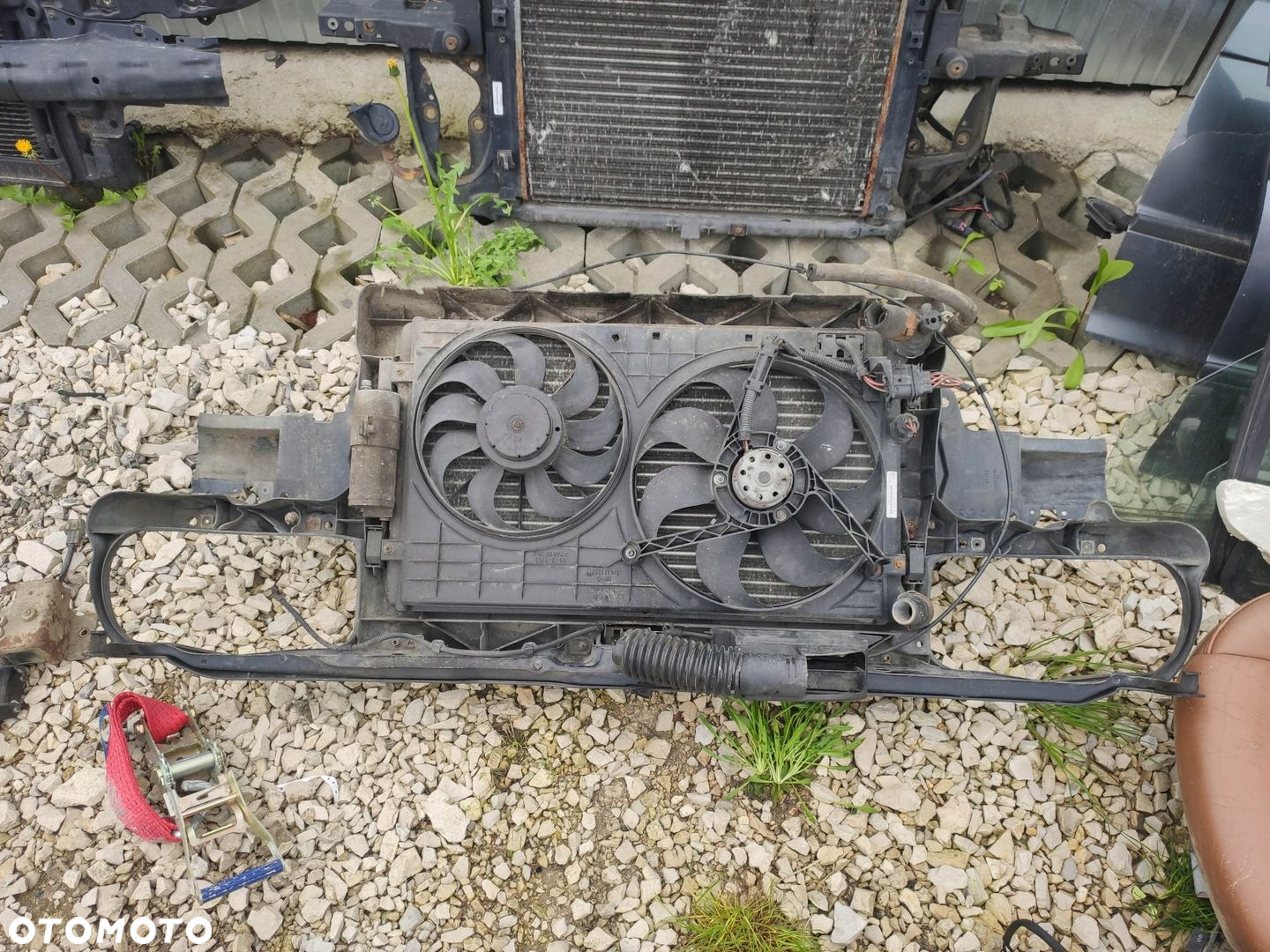 PAS PRZEDNI BELKA VW GOLF IV CHŁODNICE WENTYLATOR 1J0 - 14