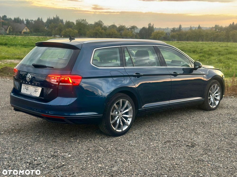 Volkswagen Passat Variant 1.6 TDI SCR DSG Comfortline - 6
