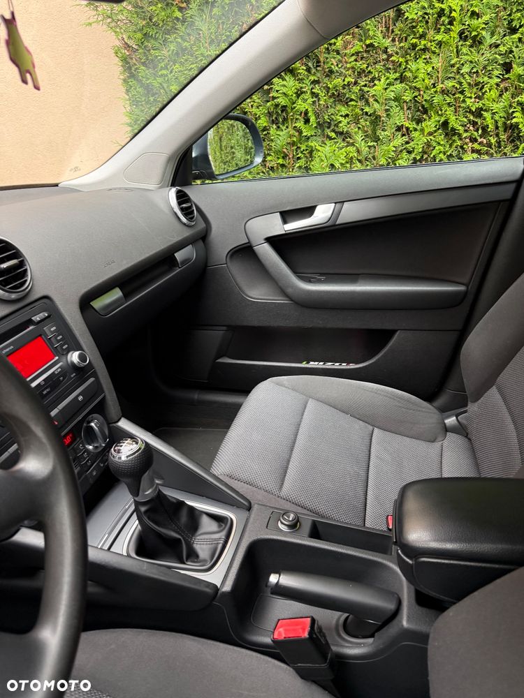Audi A3 Sportback - 13