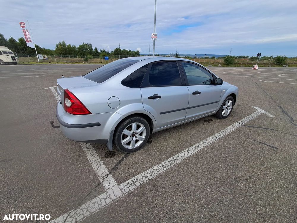 Ford Focus 1.6 TDCI Trend - 4