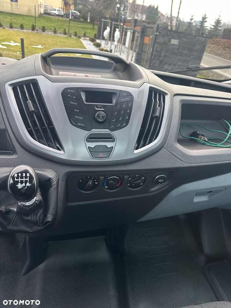 Ford Transit - 10