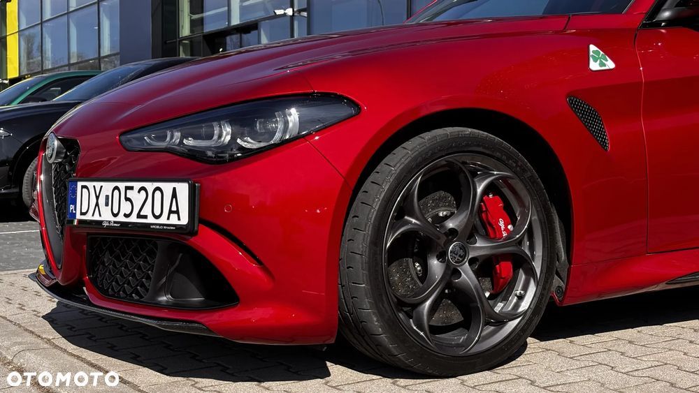 Alfa Romeo Giulia - 9