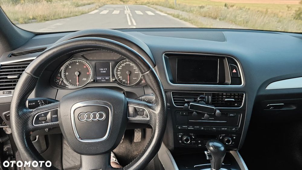 Audi Q5 3.0 TDI Quattro S tronic - 14
