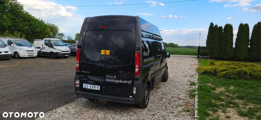 Renault Trafic - 12
