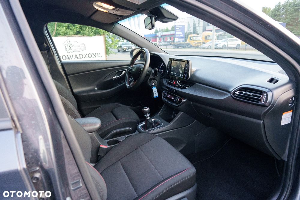 Hyundai i30 1.5 T-GDI 48V-Hybrid N-Line - 13