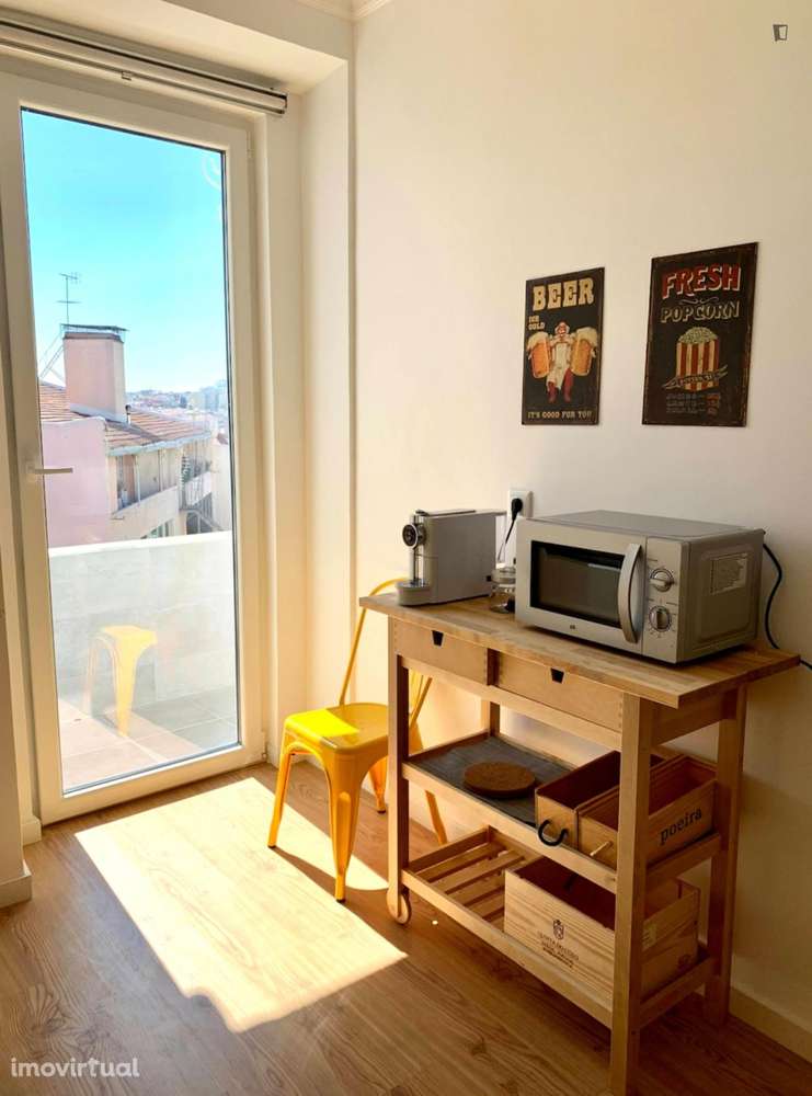 Quarto - localizado em Penha de França Lisbon - Grande imagem: 5/9