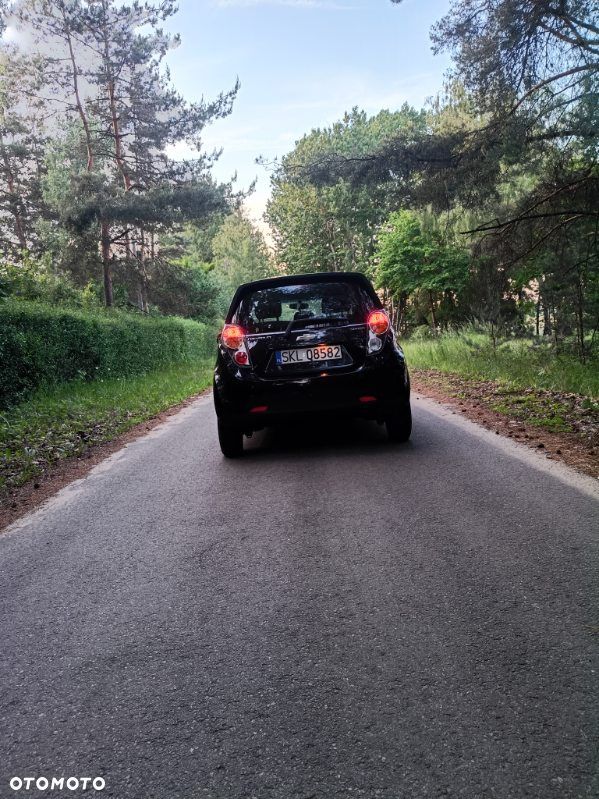 Chevrolet Spark - 2