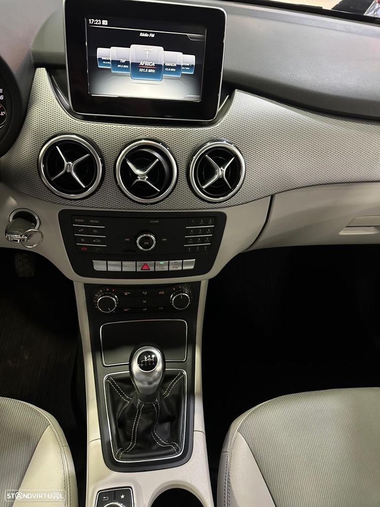 Mercedes-Benz B 180 CDi Style - 10