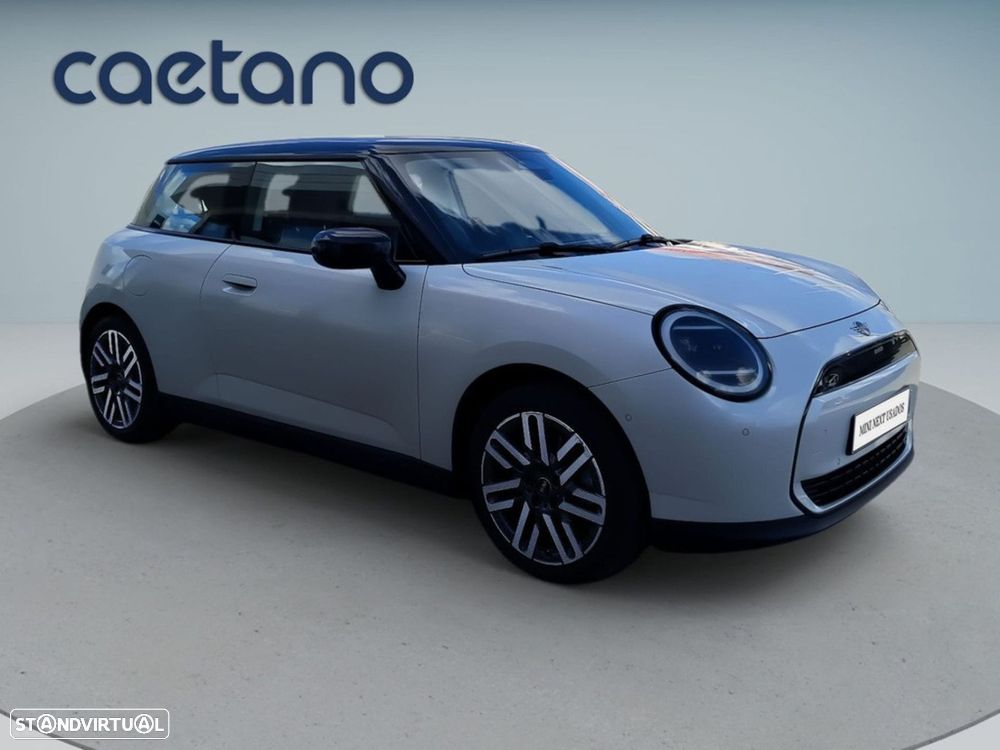 MINI 3 Portas Cooper E Classic S - 9
