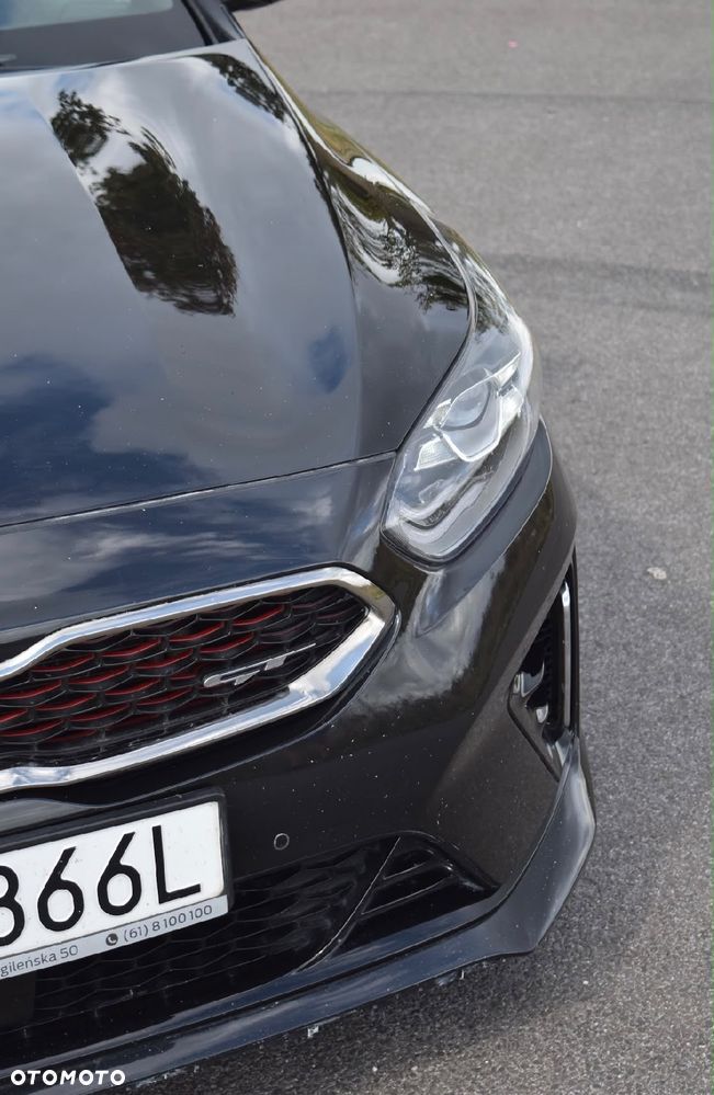 Kia ProCeed 1.6 T-GDI GT DCT - 9