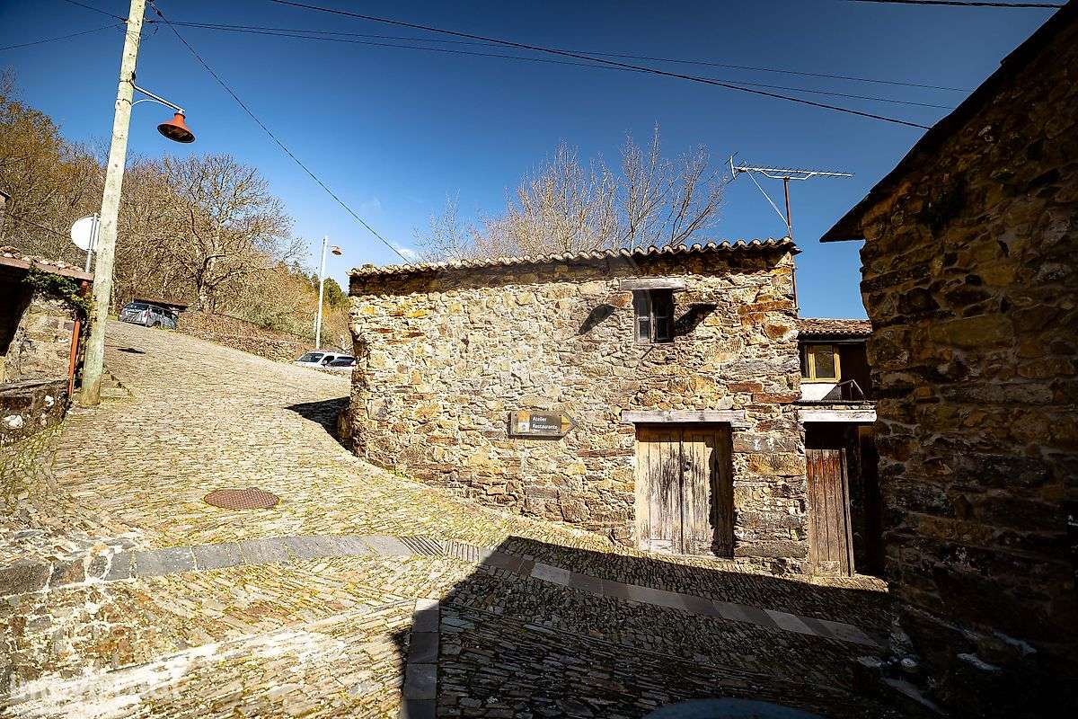 Moradia T2 para venda - Grande imagem: 5/40