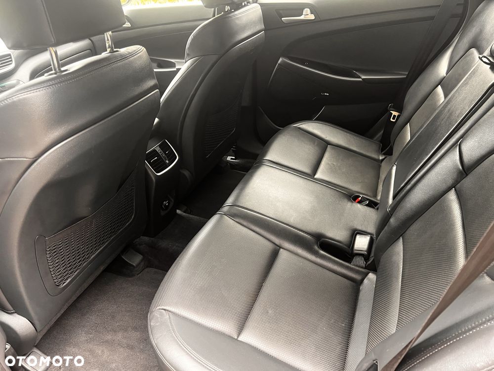Hyundai Tucson - 8