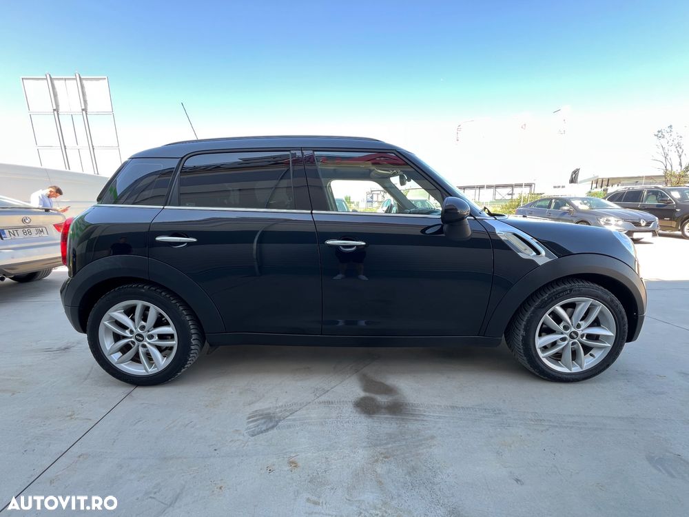 Mini Countryman - 4