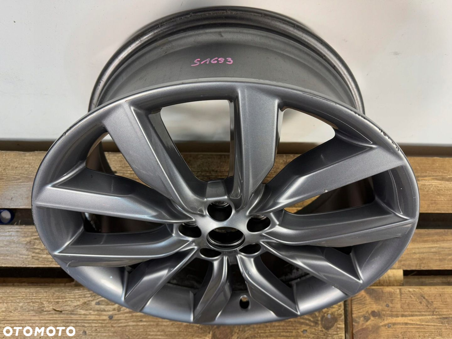FELGA ALUMINIOWA FORD KUGA PUMA EDGE 19" 8.0 KJ5C-1007-A1A CALA LADNA - 5