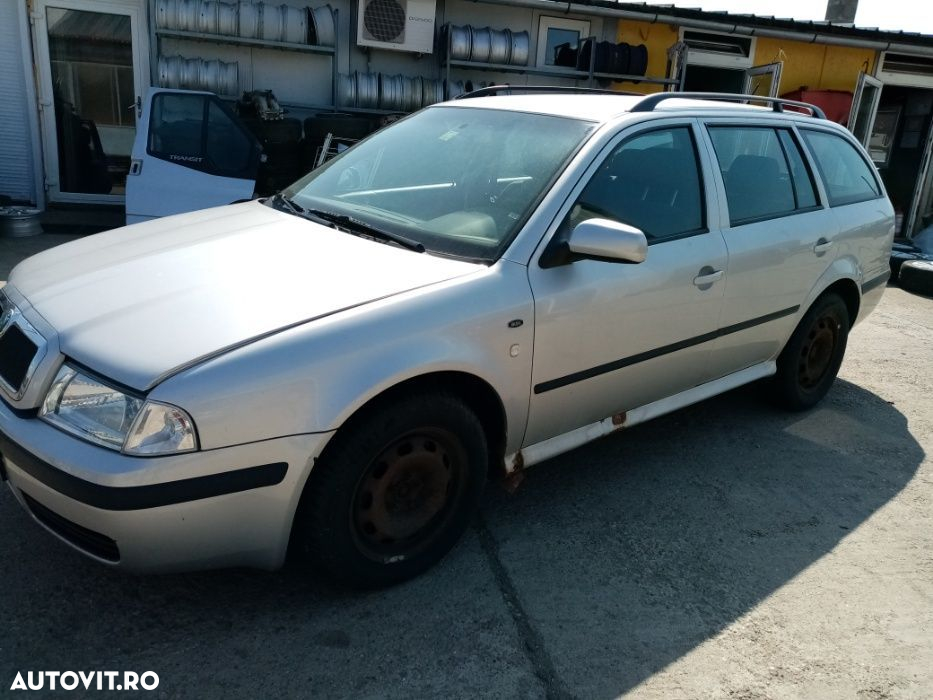 Dezmembrez Skoda Octavia 19 TDI - 2