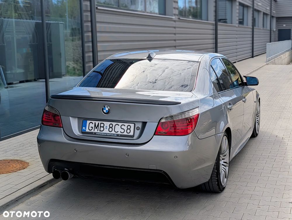 BMW Seria 5 530d Edition Sport - 12