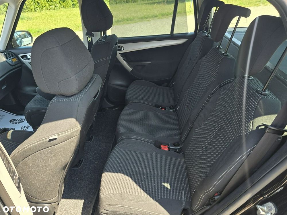 Citroën C4 Grand Picasso - 16