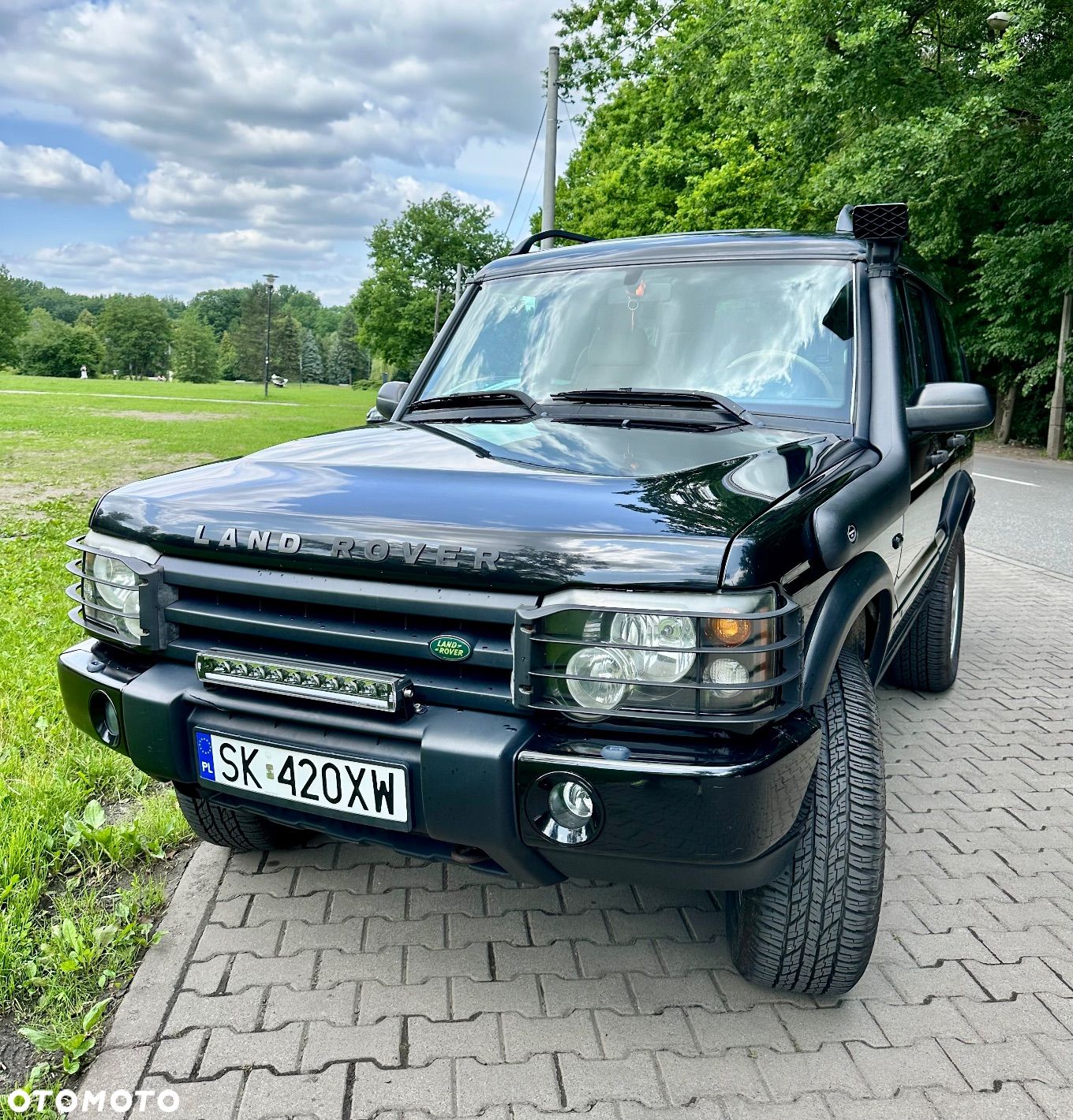 Land Rover Discovery - 1