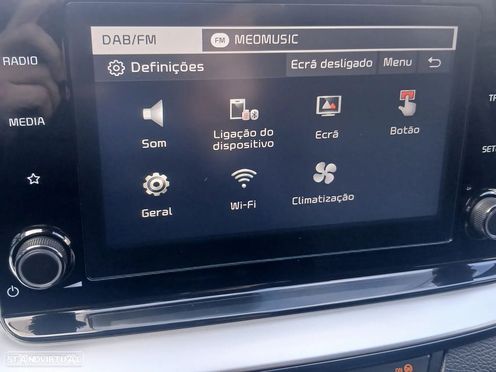 Kia Ceed SW 1.6 CRDi MHEV Dynamic - 36