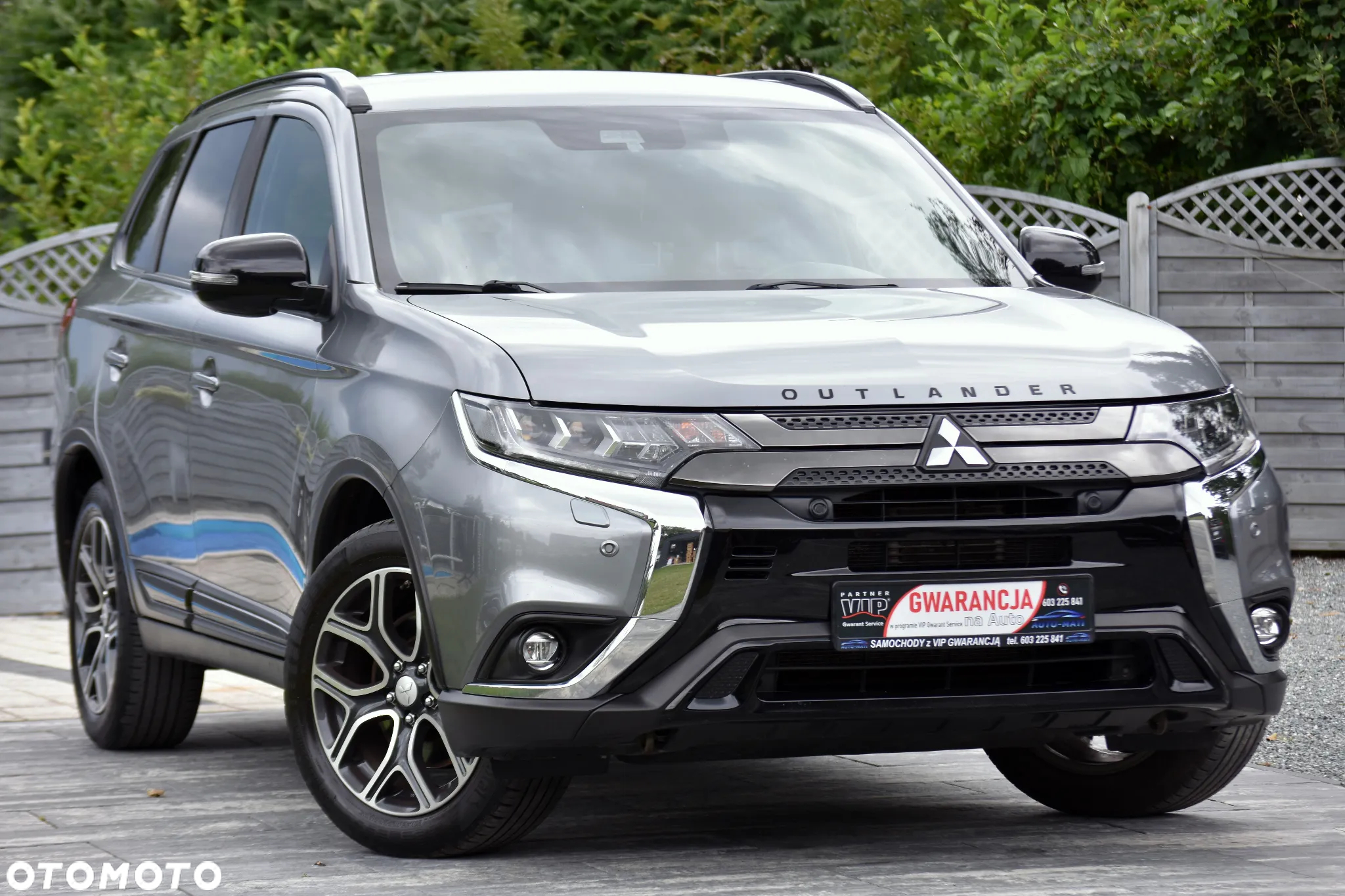 Mitsubishi Outlander 2.0 4WD CVT Diamant Edition+ - 9