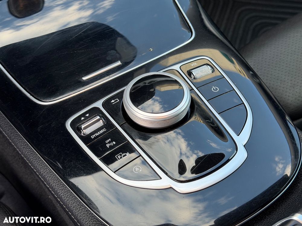 Mercedes-Benz E 220 d 9G-TRONIC Avantgarde - 25