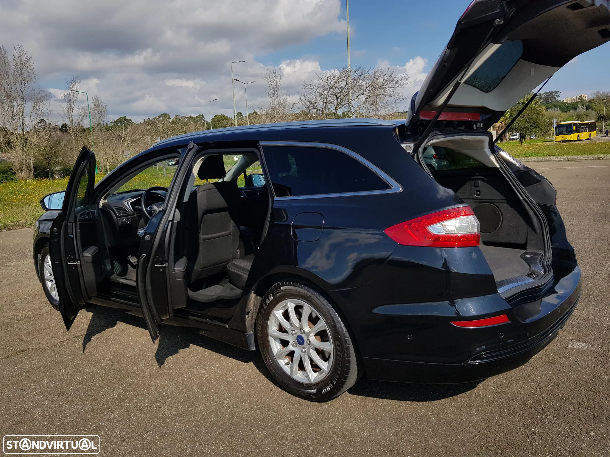 Ford Mondeo SW 1.5 TDCi Titanium ECOnetic - 52