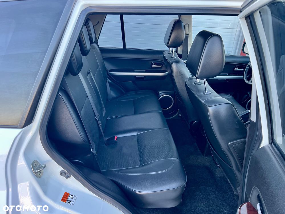 Suzuki Grand Vitara 1.9 DDiS De Luxe - 12