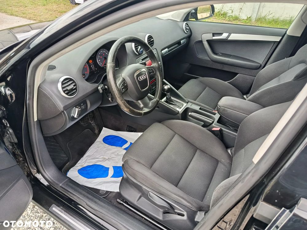 Audi A3 Sportback 2.0 TDI DPF Ambition S tronic - 9