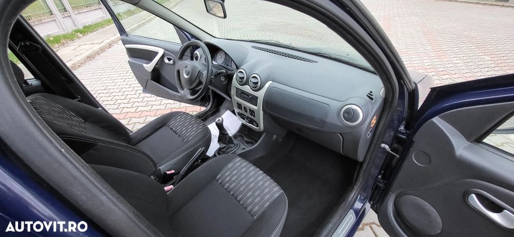 Dacia Logan 1.5 90CP Laureate - 8