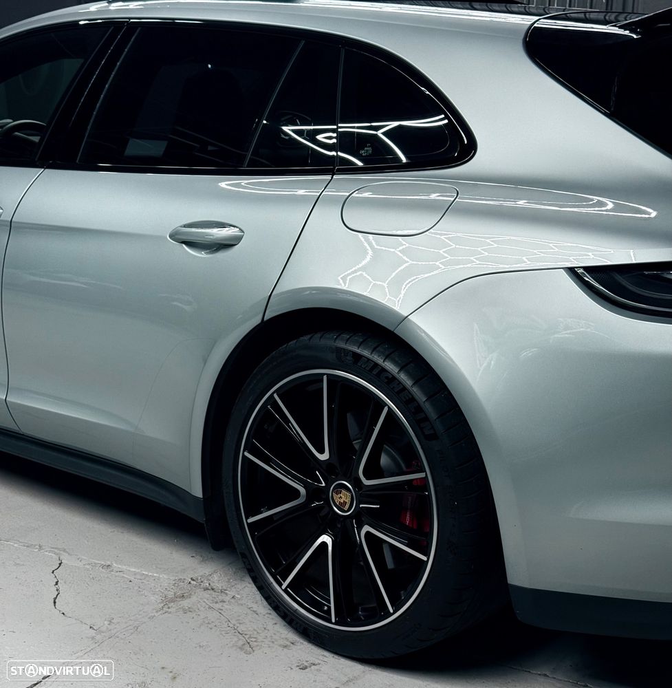 Porsche Panamera Sport Turismo 4S E-Hybrid - 10