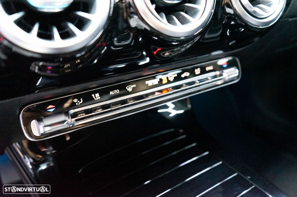 Mercedes-Benz CLA 180 d 7G-DCT AMG Line - 39