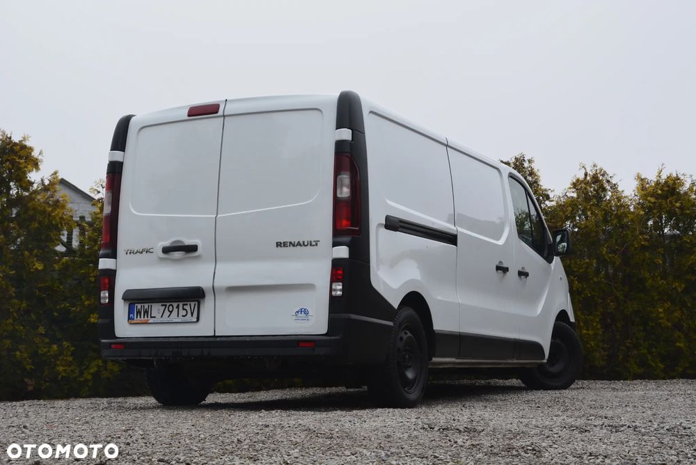 Renault Trafic - 8