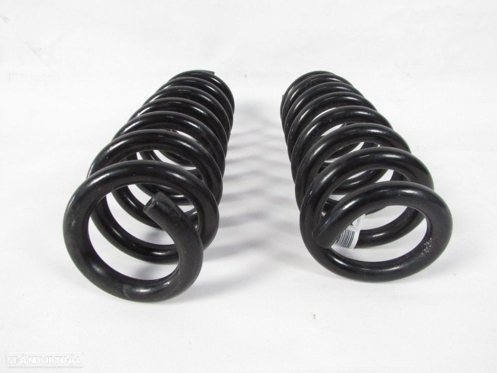 Conjunto Molas Suspensão Trás Seminovo/ Original BMW 3 Touring (G21) 33536898642 - 2