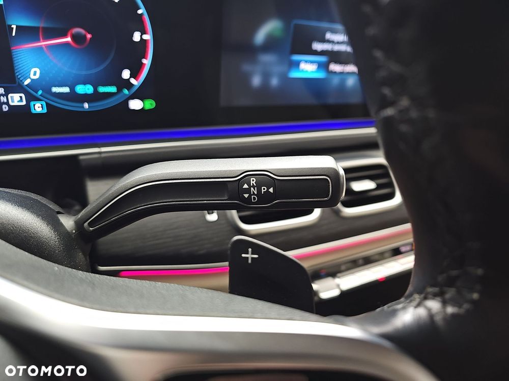 Mercedes-Benz GLE - 21