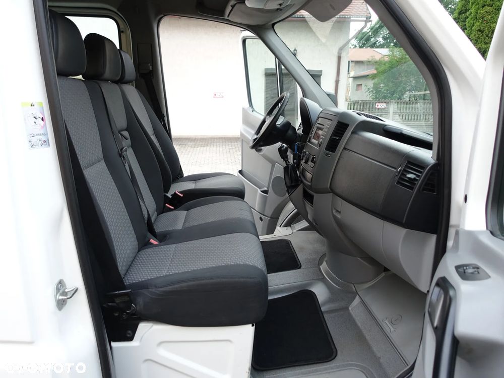 Volkswagen CRAFTER DOKA KLIMA ZADBANY SERWISOWANY Z NIEMIEC GOTOWY PRACY - 10