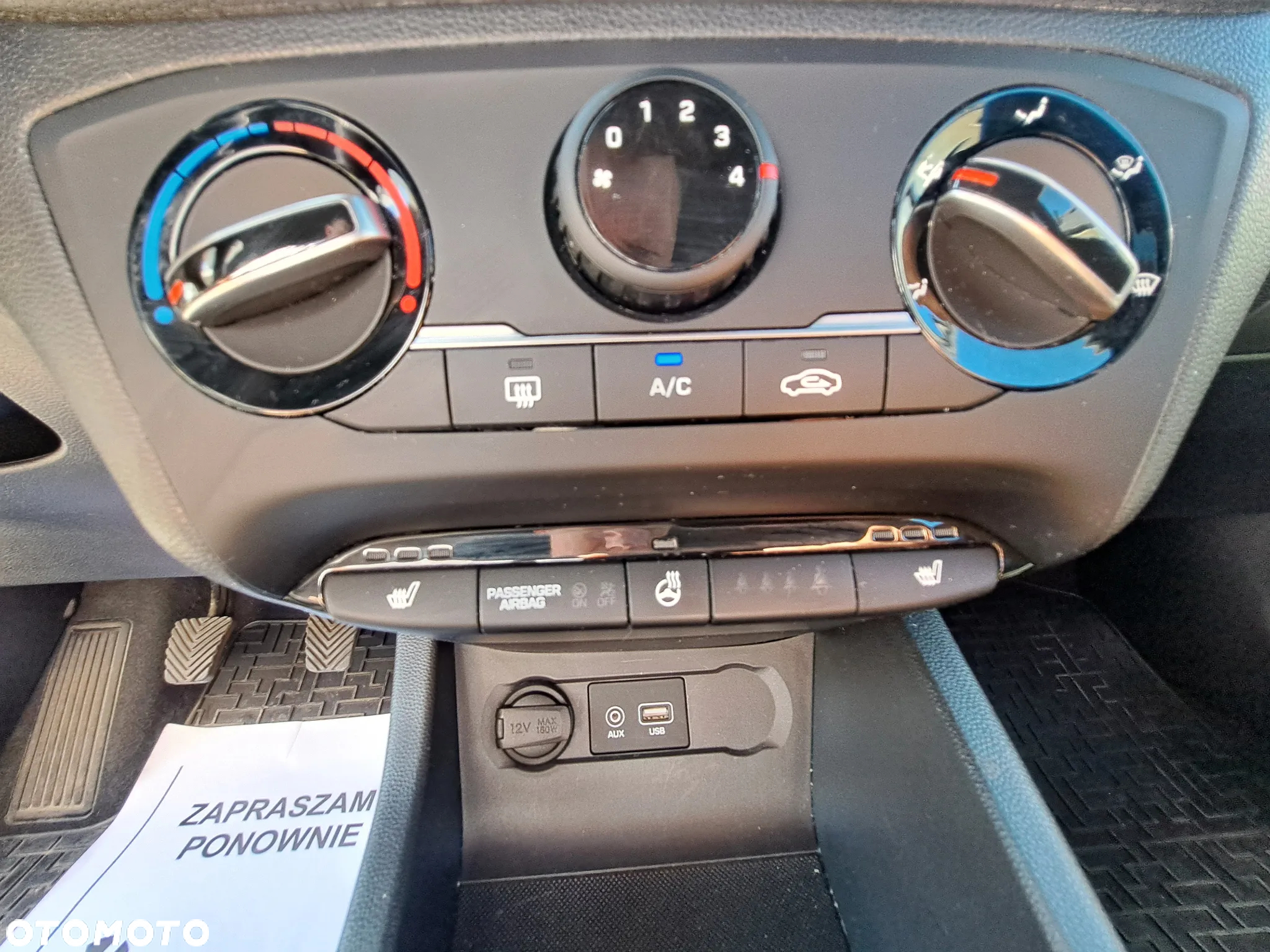 Hyundai i20 1.2 BlueDrive Go - 33