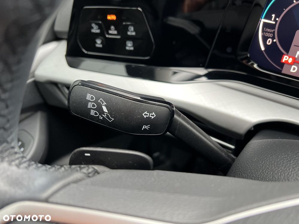 Volkswagen Golf - 13