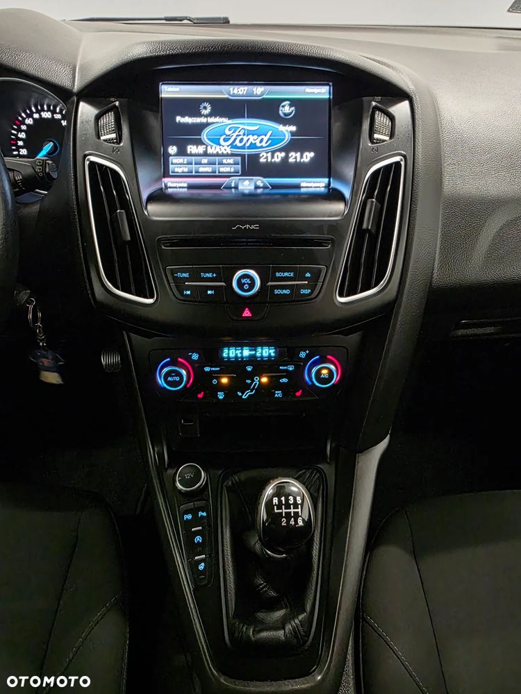 Ford Focus 1.5 TDCi Titanium - 10