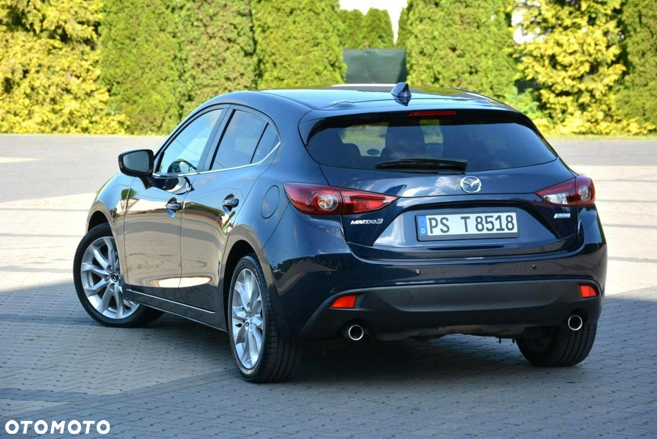 Mazda 3 - 7